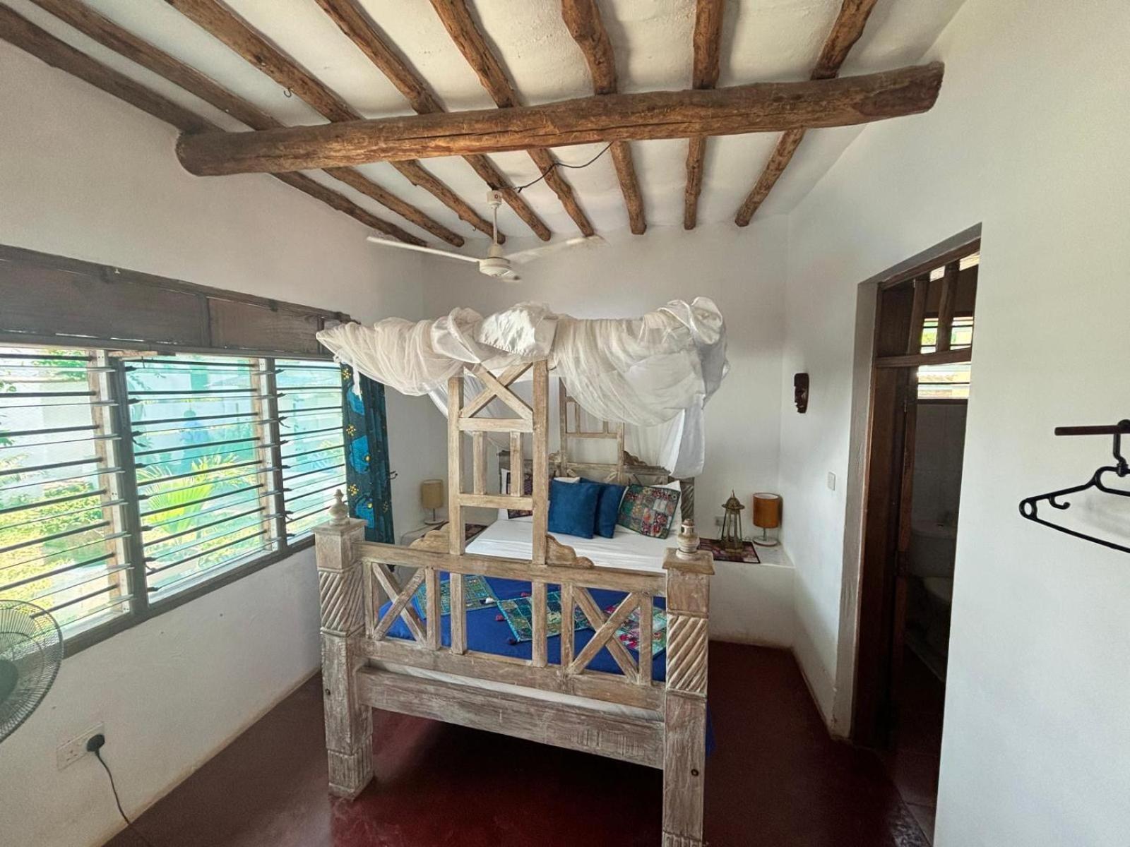 Sawa Sawa Beach House Msambweni Ruang foto