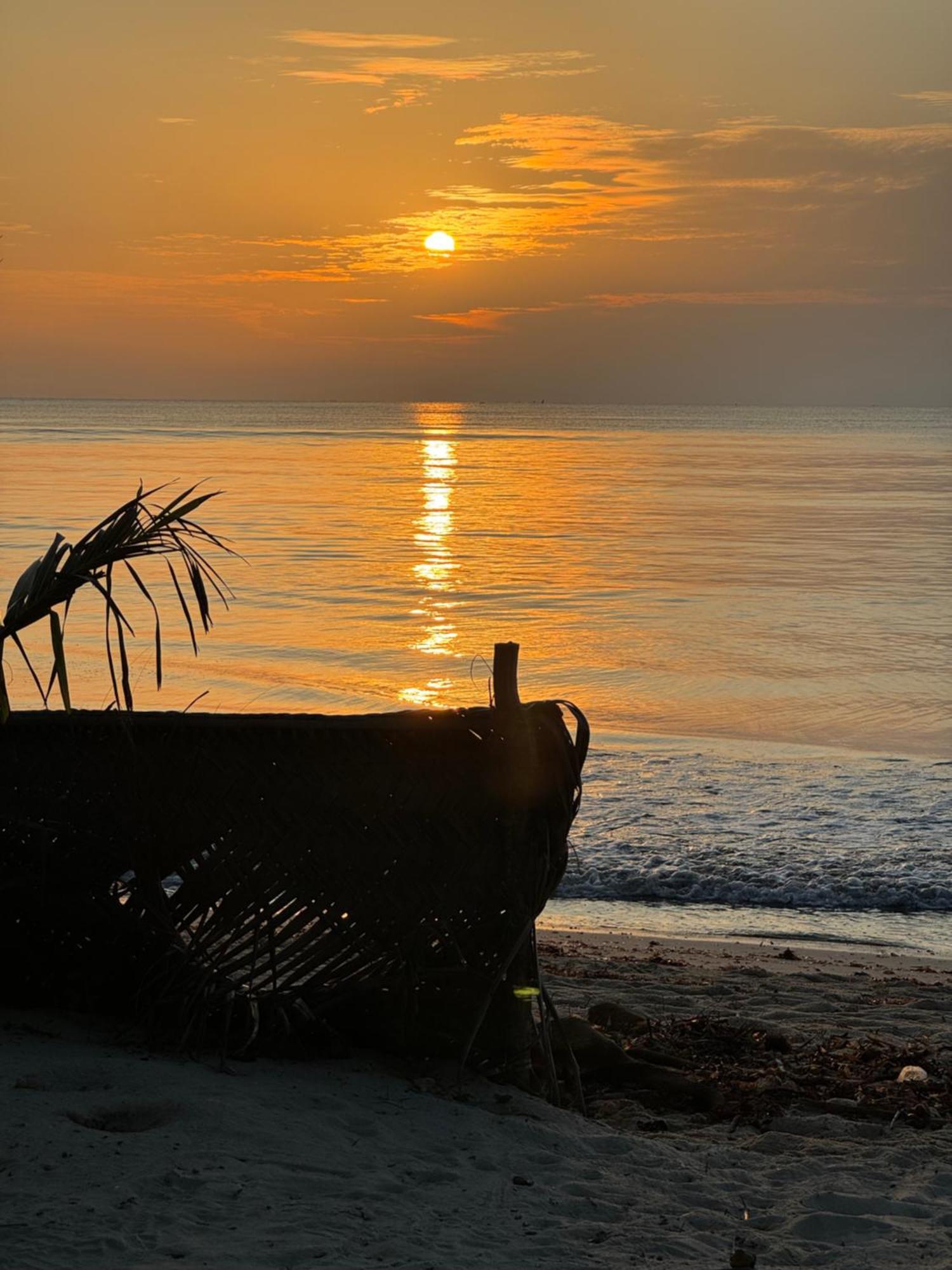 Sawa Sawa Beach House Msambweni Bagian luar foto