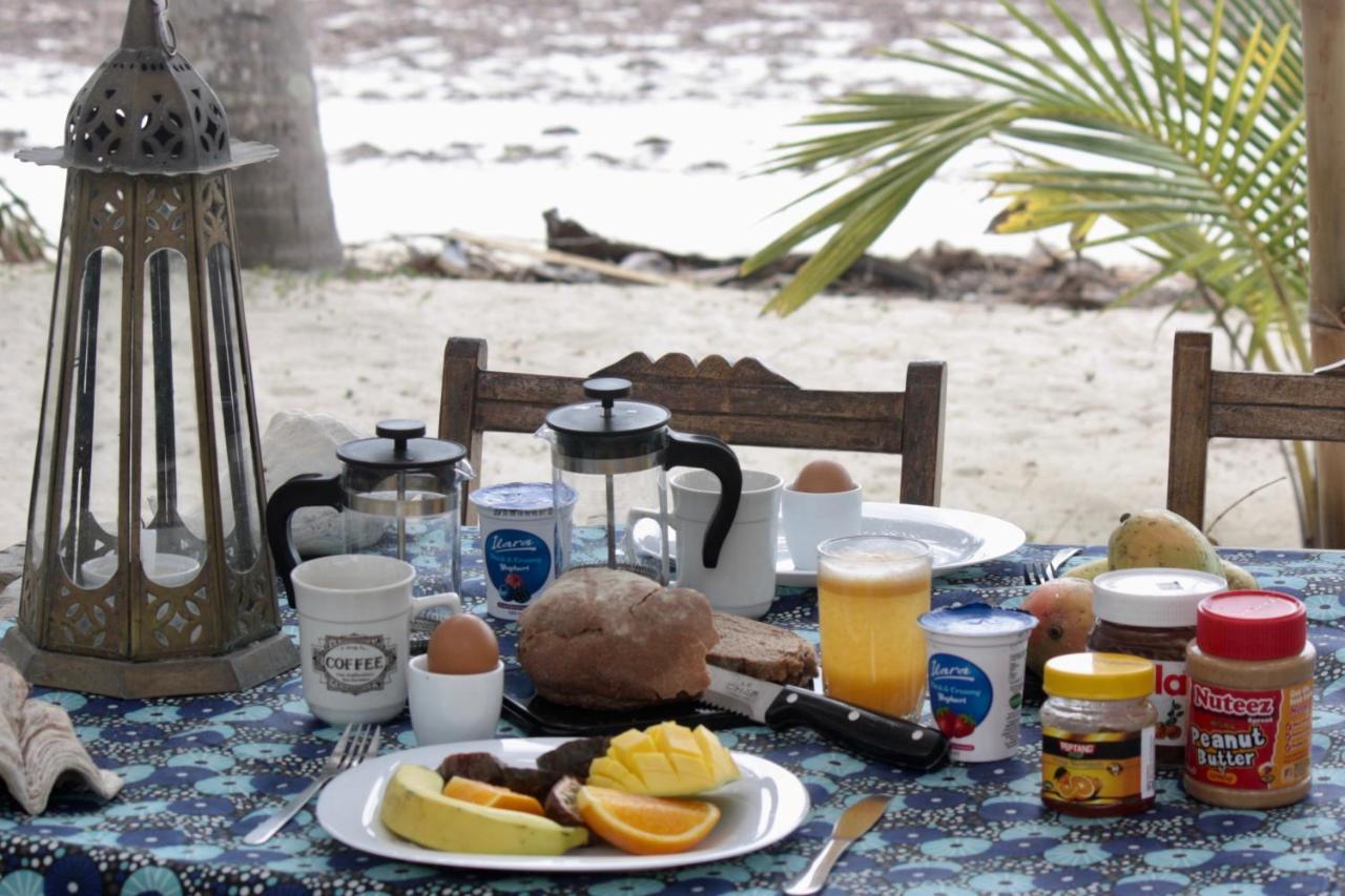 Sawa Sawa Beach House Msambweni Bagian luar foto